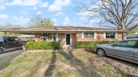 620 Ravine St, Emory, TX 75440