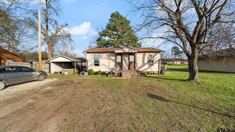 150 Pierson St, Emory, TX 75440