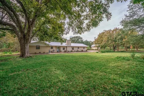 1901 Cr 1814, Jacksonville, TX 75766