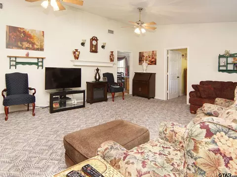 8007 Aspen Trl, Big Sandy, TX 75755 photo 10