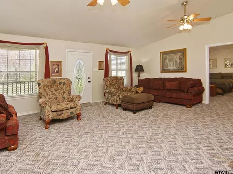 8007 Aspen Trl, Big Sandy, TX 75755 photo 9
