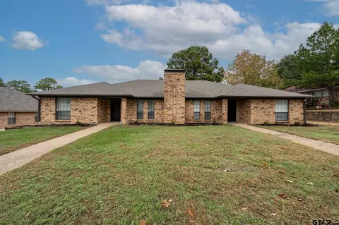 1700-1702 Timber Creek Dr, Tyler, TX 75703
