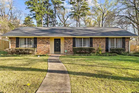 1707 Rambling Dr, Longview, TX 75604