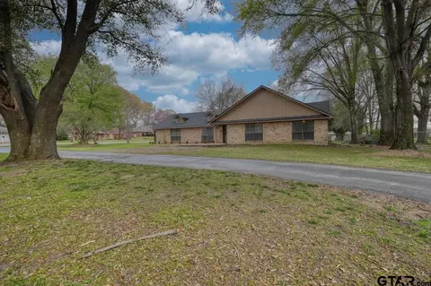 158 E Loop 564, Mineola, TX 75773