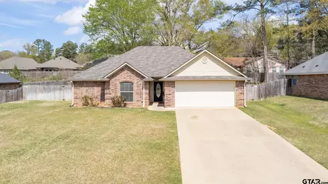 1635 Crockett Dr, Tyler, TX 75701