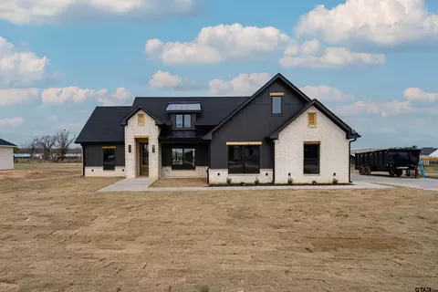 16247 Eagle Ln, Lindale, TX 75771