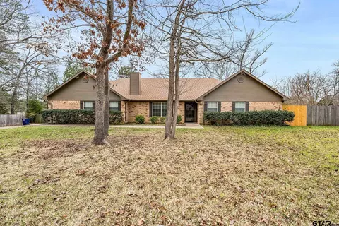 293 Timberline Rd, Kilgore, TX 75662