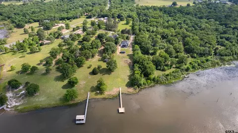 226 Rs County Road 3357, Emory, TX 75440