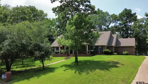 215 Preston Trl, Jacksonville, TX 75766