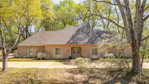 2906 Old Bullard Rd, Tyler, TX 75701