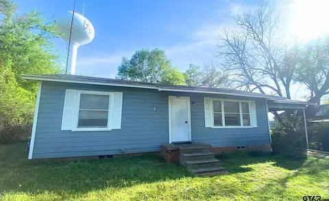 406 E Bradford St, Troup, TX 75789