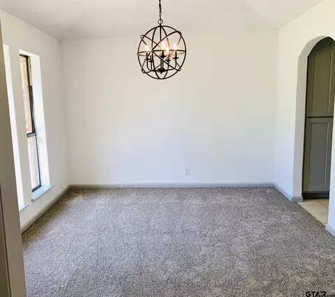 7649 Timber Cir, Tyler, TX 75708 photo 12