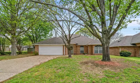 5628 Oleander Dr, Tyler, TX 75707