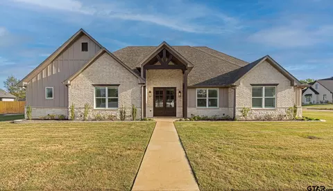 12325 Harlon St, Flint, TX 75762