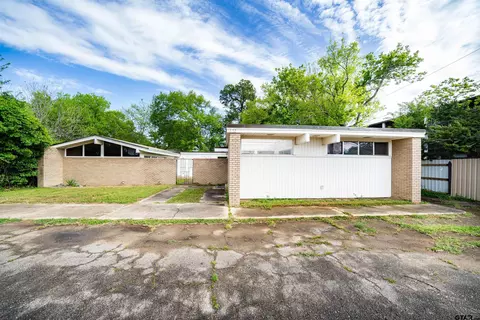 633 Harris Ave, Kilgore, TX 75662