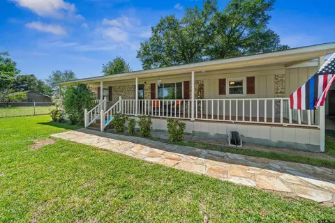 1225 County Road 3410, Jacksonville, TX 75766