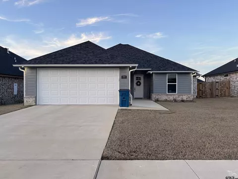 1711 Tres Dr, Whitehouse, TX 75791