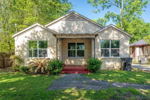 801 S Mobberly Ave, Longview, TX 75602
