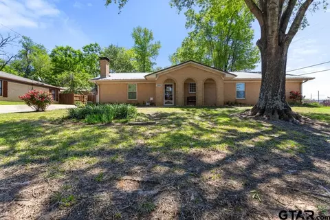 2801 Greenwood Ln, Tyler, TX 75701