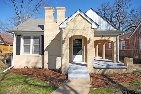 922 S Donnybrook Ave, Tyler, TX 75701