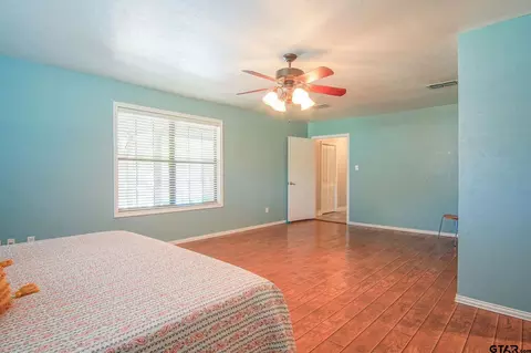 702 Mitchell St, Gilmer, TX 75644 photo 15