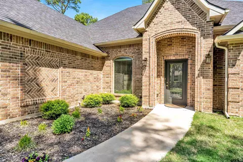 729 Cr 2610, Mineola, TX 75773