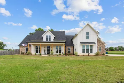 21127 Memory Ln, Bullard, TX 75757