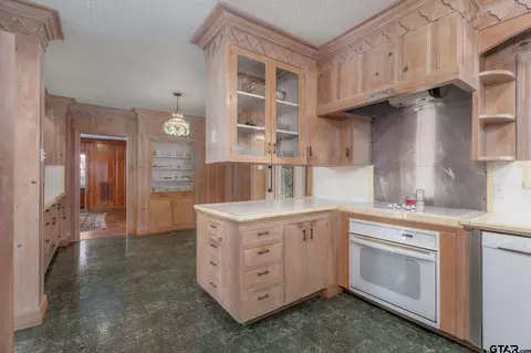 308 E 3rd, Tyler, TX 75701 photo 7
