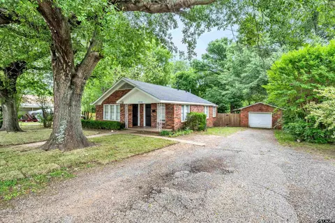 1806 Donnybrook Ave, Tyler, TX 75701