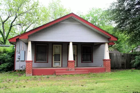 108 Carthel St, Mount Vernon, TX 75457