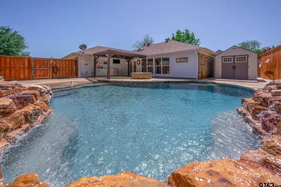 321 Mill Creek Dr, Longview, TX 75604 Movoto