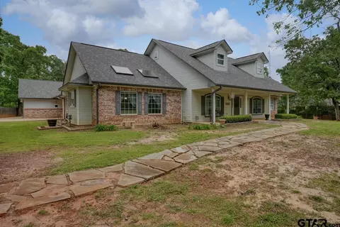 19800 Post Oak Bnd, Lindale, TX 75771