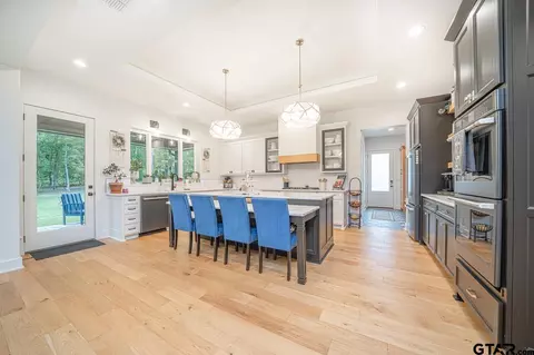 Kitchen - 202 Longleafe Dr, Longview, TX 75602 photo 1 of 10