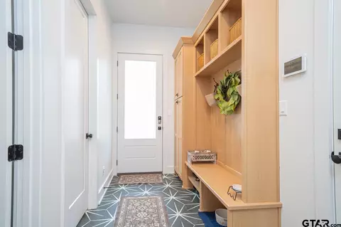 Entry Way - 202 Longleafe Dr, Longview, TX 75602 photo 7 of 7