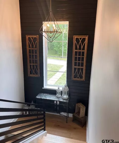 Entry Way - 202 Longleafe Dr, Longview, TX 75602 photo 5 of 7