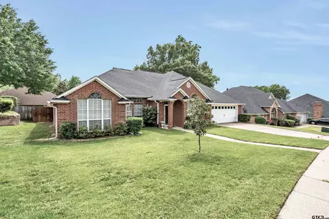 510 Whiteoak Ln, Tyler, TX 75703