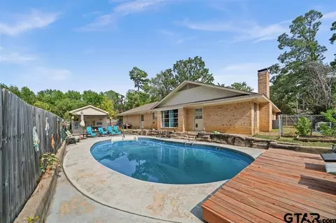 4401 Tartan Ct, Tyler, TX 75703