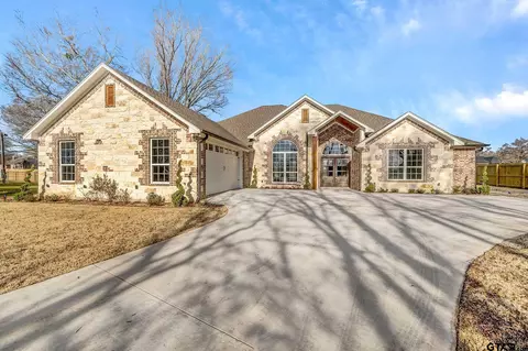 8214 Cr 152, Bullard, TX 75757