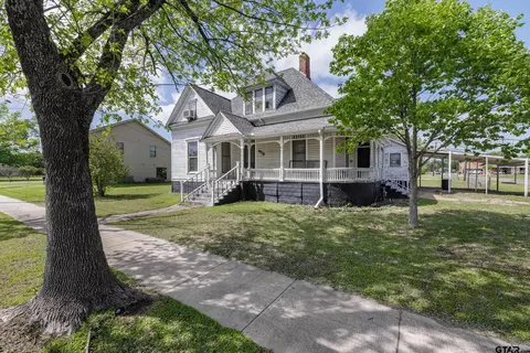 505 E Main, Honey Grove, TX 75446