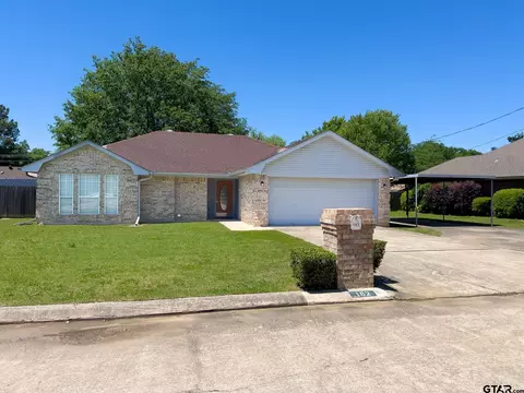 182 Sandy Ln, Reno, TX 75462