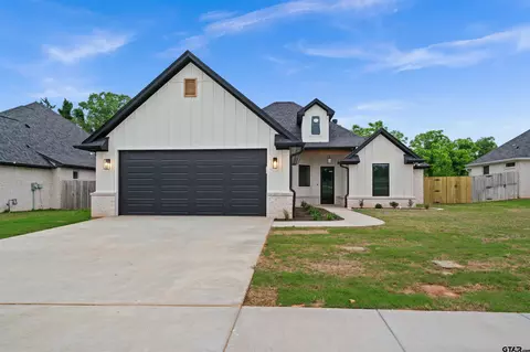 819 Redwing Way, Whitehouse, TX 75791