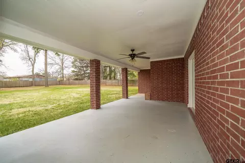 236 E Burton Dr, Longview, TX 75603 photo 33