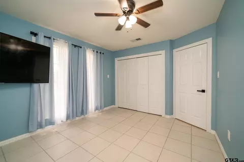 236 E Burton Dr, Longview, TX 75603 photo 22