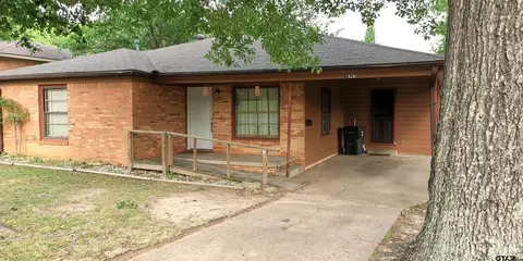 1926 Baker Dr, Tyler, TX 75702