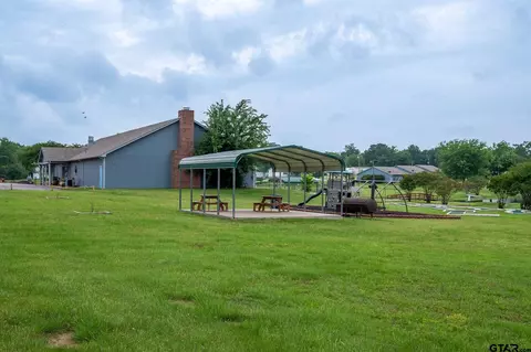 624 Comanche, Quitman, TX 75783 photo 10