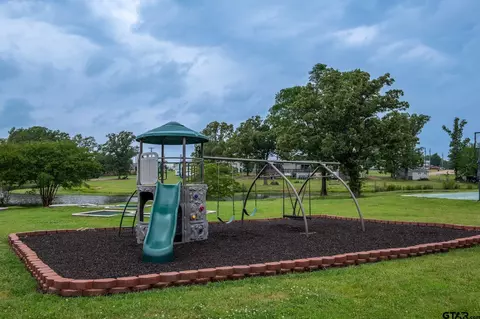 624 Comanche, Quitman, TX 75783 photo 15