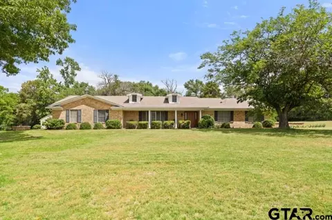 10046 Quail Run Rd, Tyler, TX 75709