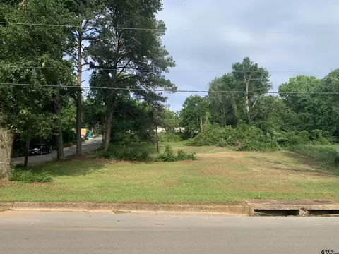 1715 W Jackson St, Tyler, TX 75701