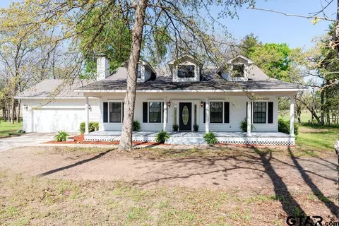 6798 Cheryl Ln, Athens, TX 75751