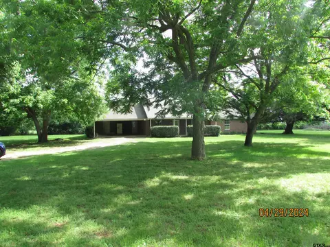 7775 N Fm 314, Brownsboro, TX 75756